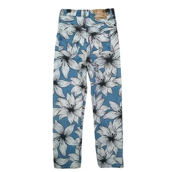 Levi's x Farm Rio Ribcage Cropped Jeans Women's 24 High Rise Denim - Picture 2 of 15